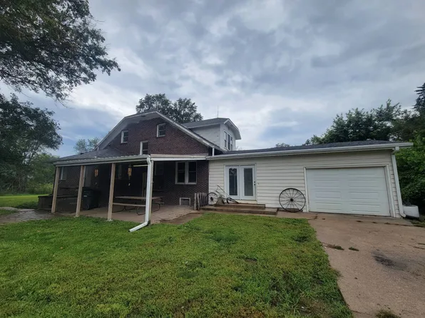 63617 725th Rd, Auburn, NE 68305