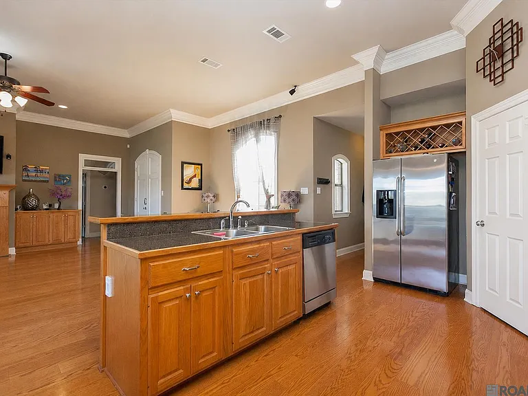 10743 Hillbrook Ave — Photo 29
