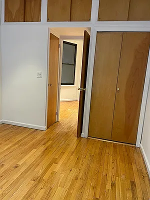 Rented by Manhattan Flats | media 16