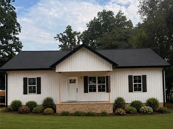 3719 Sharon Ave, Greensboro, NC 27405