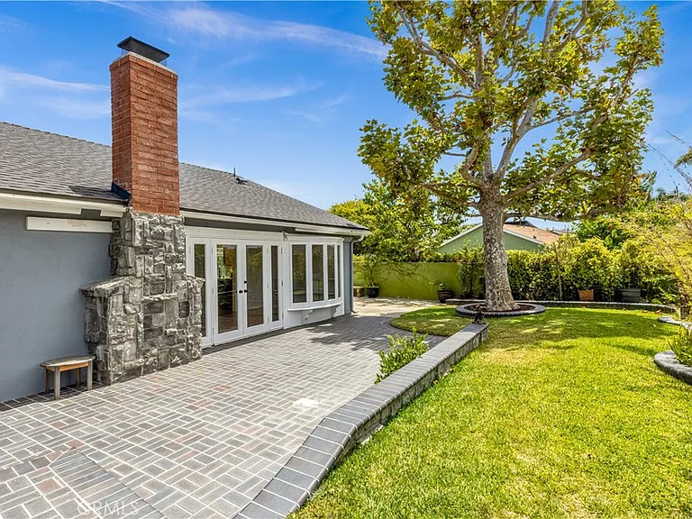 33051 Christina Dr — Photo 32