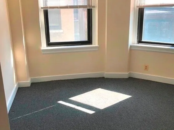 477 Commonwealth Ave #608, Boston, MA 02215