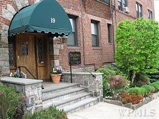 1st image of 19 S Broadway APT 1E