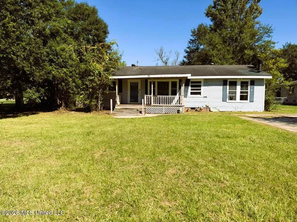 36 37th St, Gulfport, MS 39507