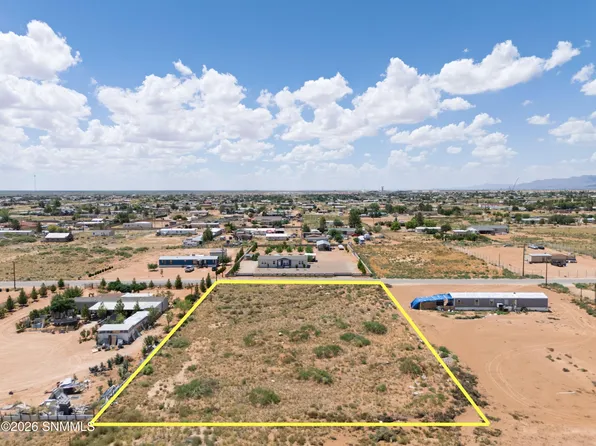 1016 San Carlos Dr, Chaparral, NM 88081