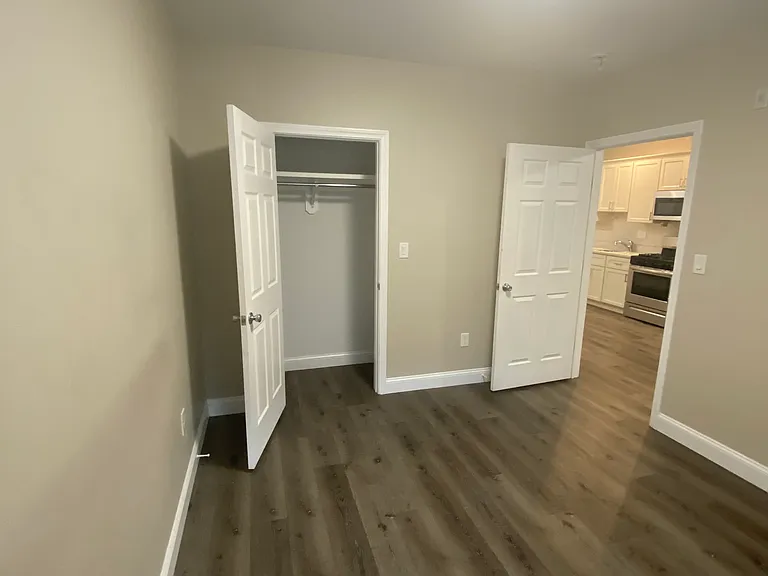 191 N Common St #202 — Photo 9