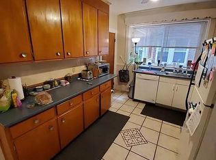 807 Washington St #1, Brookline, MA 02446