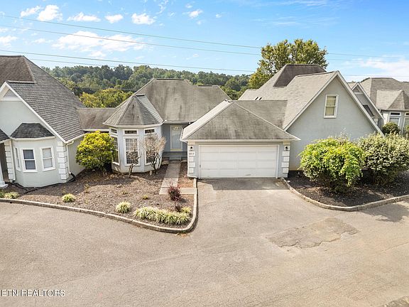 2nd image of 8812 Ashton Ct