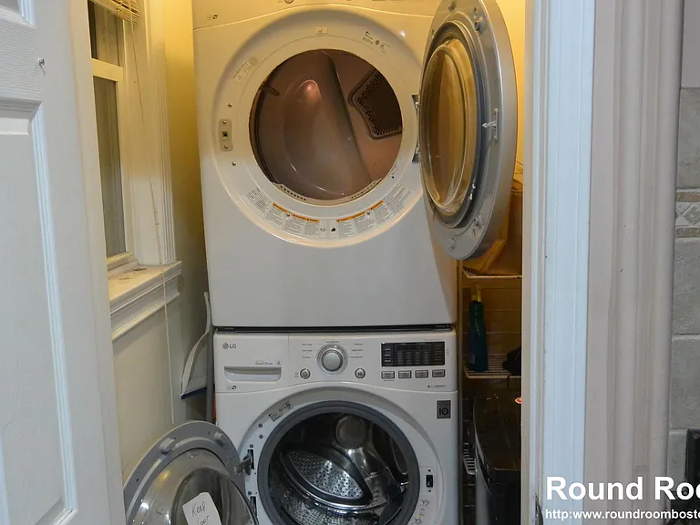 8 Montfern Ave — Photo 7