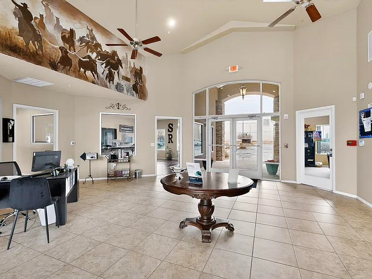 Spring River Leasing Office