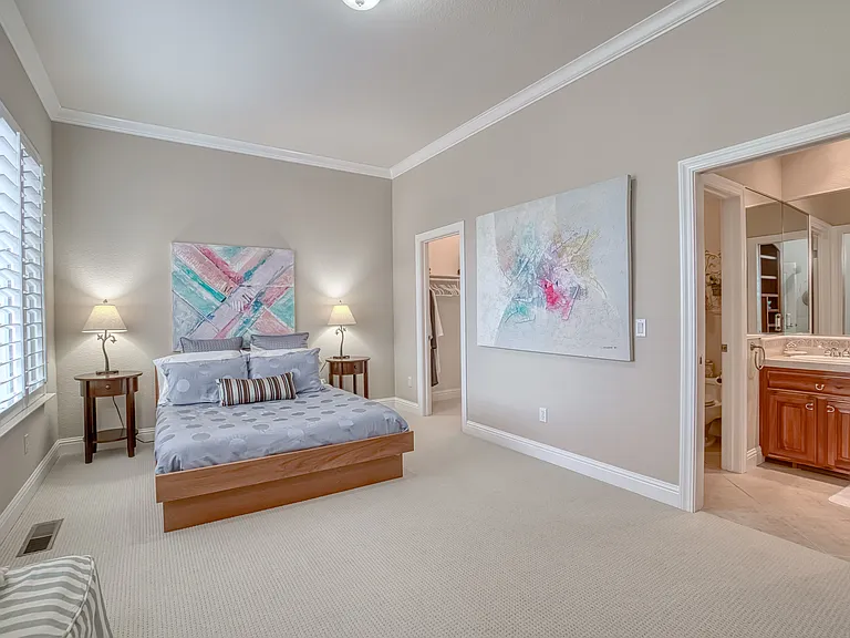 2703 Brush Creek Rd — Photo 63