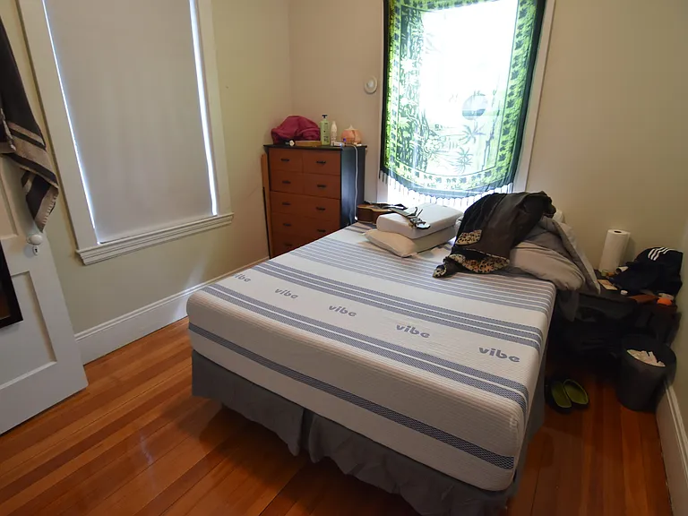 1376 Commonwealth Ave #14 — Photo 2