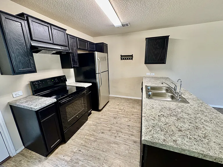 6427 Hazel Valley Dr — Photo 8