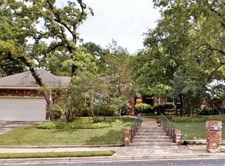 1800 Amber Ridge Dr, College Station, TX 77845
