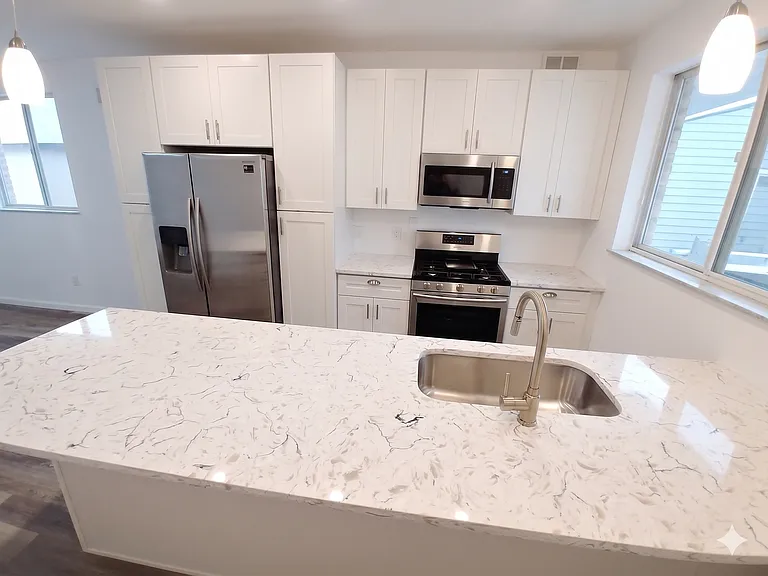 491 Norton Street — Photo 1