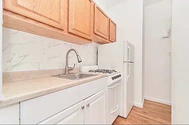 Rented by Living New York