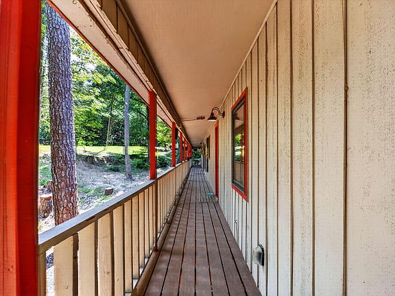 5th image of 114 Hillendale Dr
