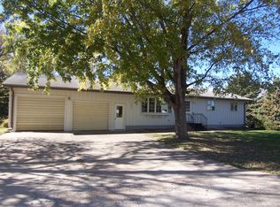 107 N Evans Ave, White, SD 57276