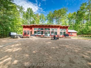 332 Lachlan Ln, Whitewater Region, ON K0J 2L0