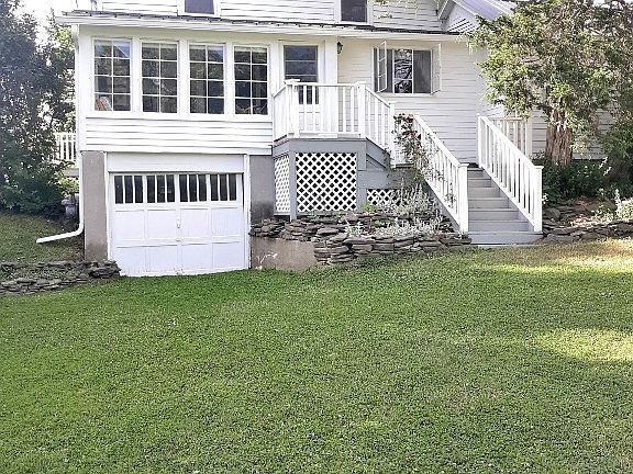2nd image of 1860 Nanticoke Dr