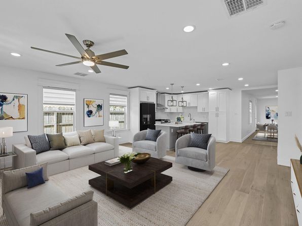 317 Melbourne St, Houston, TX 77022