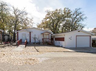 49 Wildwood Ln, Kerrville, TX 78028