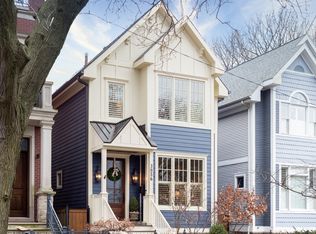 3856 N Paulina St, Chicago, IL 60613