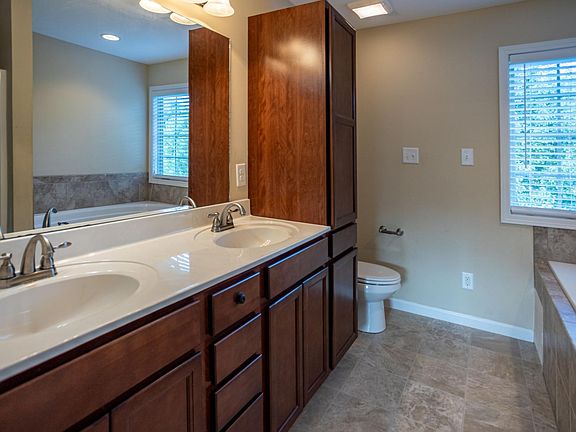 Bathroom - master bedroom