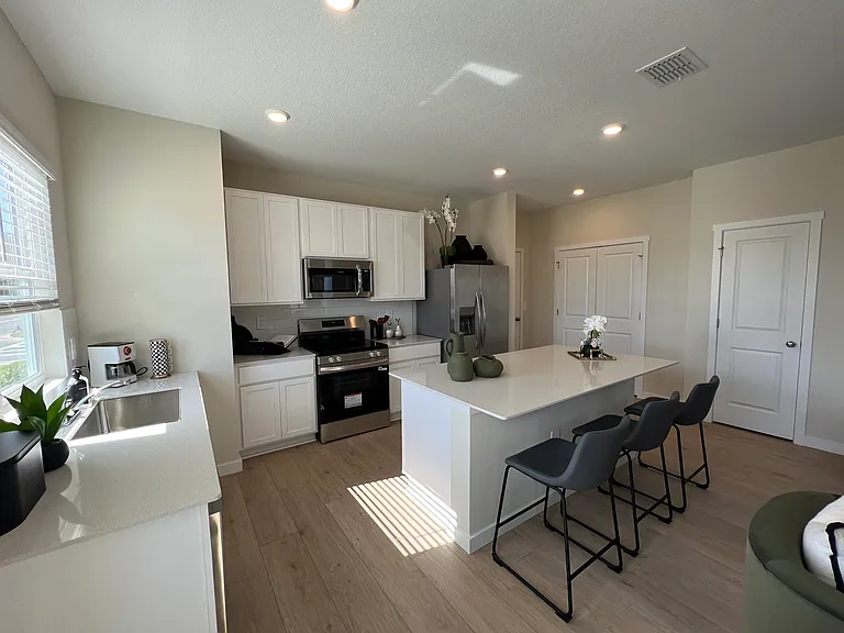 5111 Loyalty Dr — Photo 4