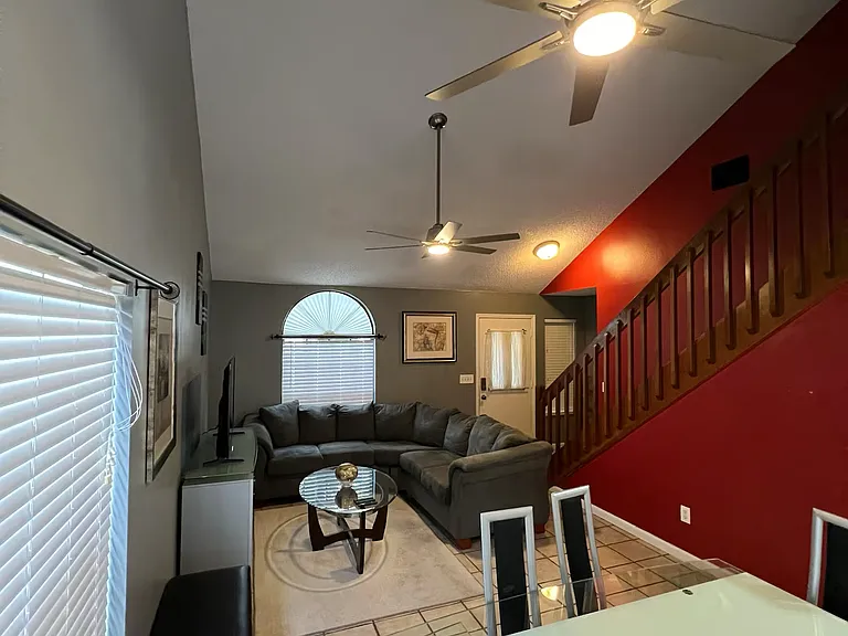 5485 Friarsway Dr — Photo 25