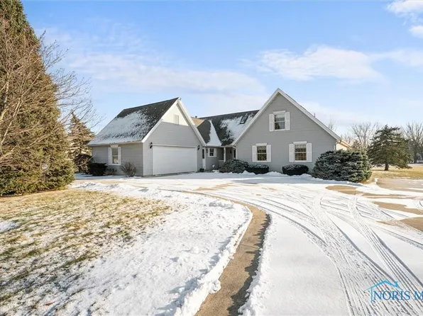 4860 Walbridge Rd, Northwood, OH 43619