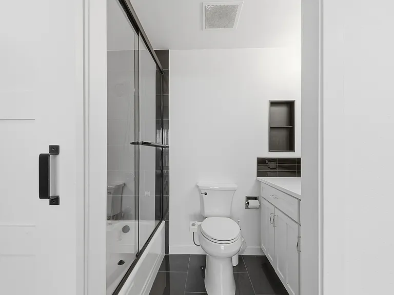 1201 N Williams St #10B — Photo 21