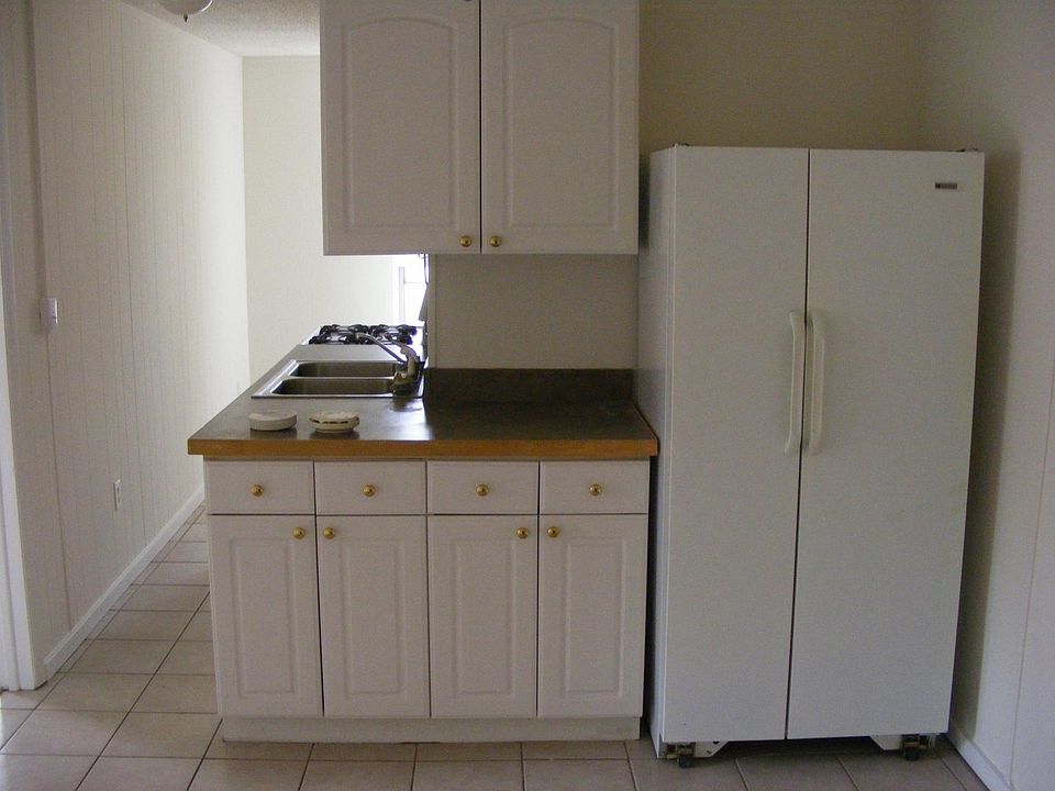 1st image of 115 N Park St #3