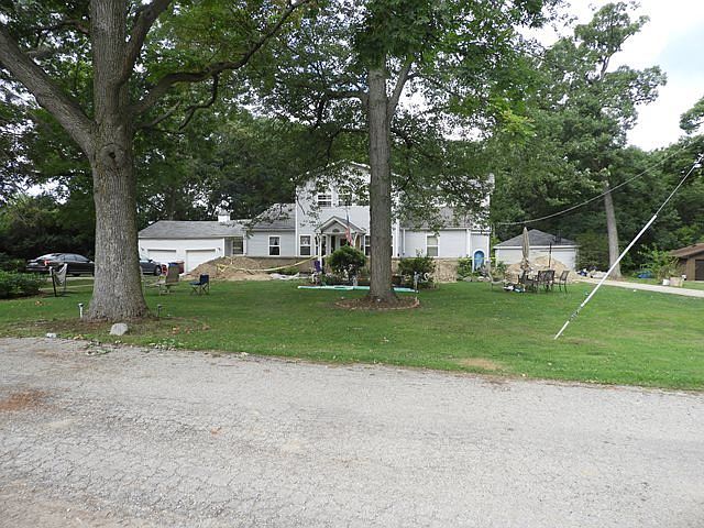 1st image of 1800 Metropolitan Ave