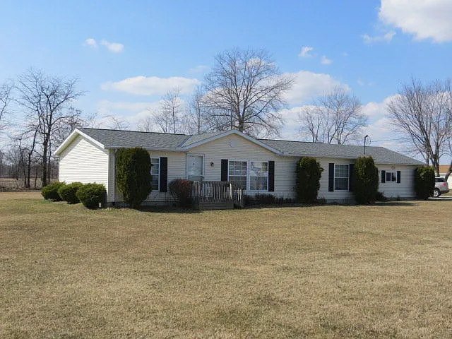 311 S Elm St photo 1
