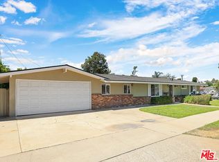 526 N Emerald Dr, Orange, CA 92868
