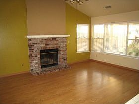 3rd image of 1458 Oak Grove Dr