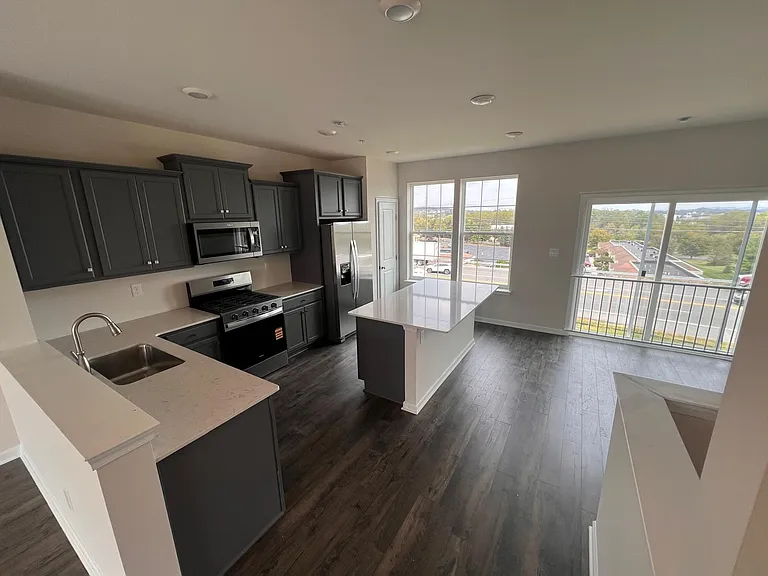 1131 Meadowlark Dr — Photo 15
