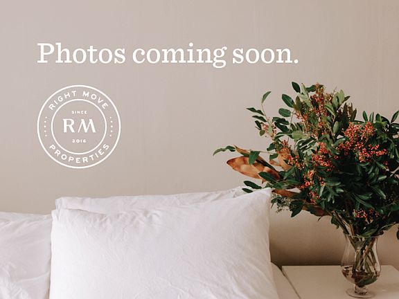 4th image of 3201 Lyndale Ave S APT 1