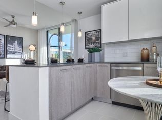 102 NW 6th St #B18, Miami, FL 33136