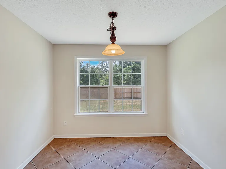 233 Madison Belle Ln — Photo 16