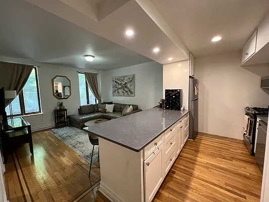 Rented by Compass | media 4