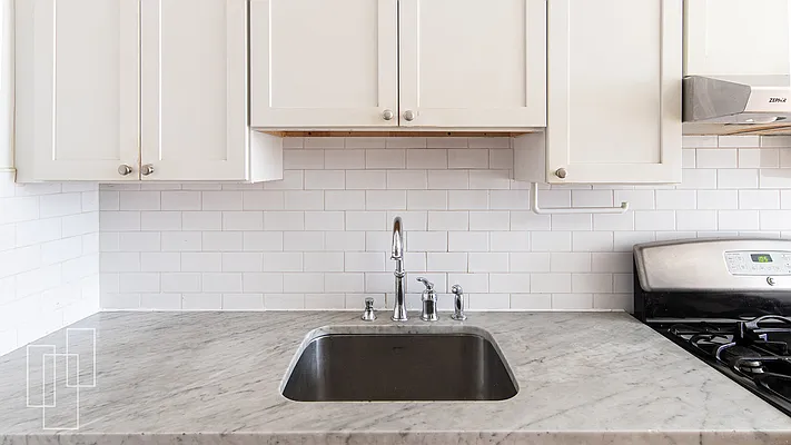 Rented by Garfield Realty  | media 25