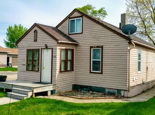 110 1st Ave E, Powers Lake, ND 58773