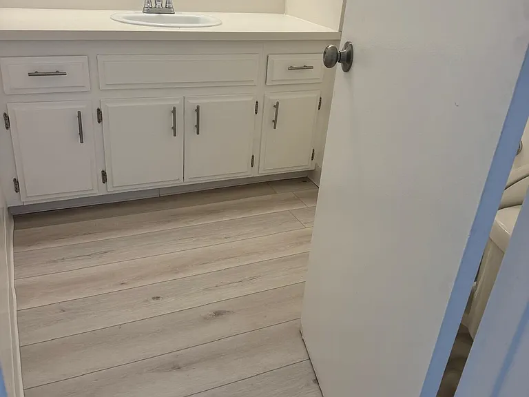8725 Clifton Way — Photo 5