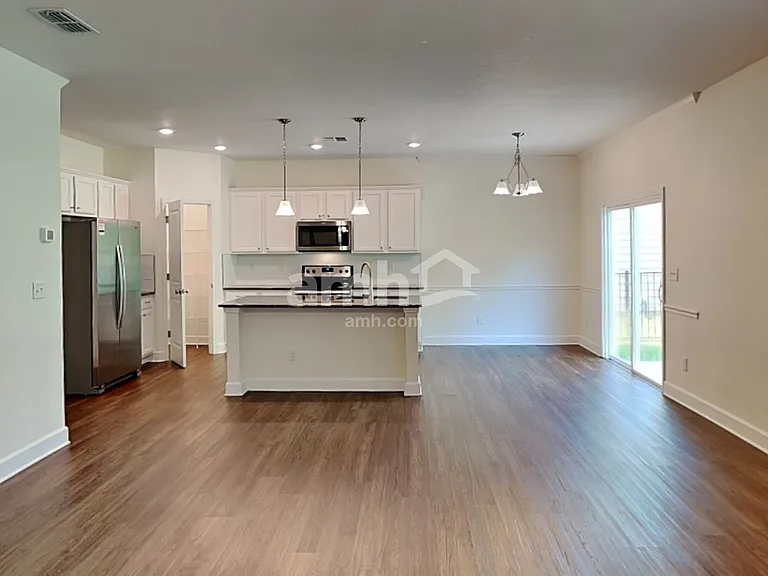 3013 Eagle Bluff Way — Photo 5