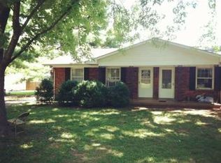2410-2412 Tinnell Ct, Murfreesboro, TN 37129