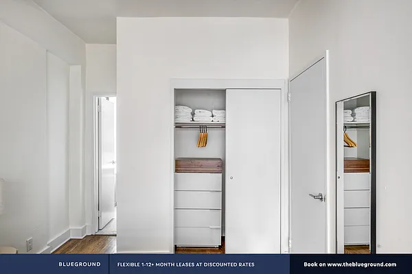 Rented by The Blueground | media 24