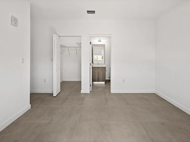 1295 W 69th St #203 — Photo 6