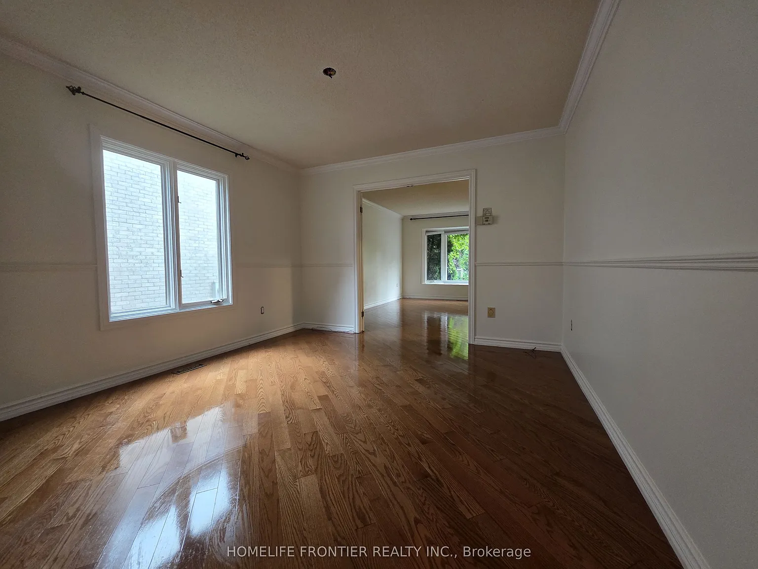 4 bed, $3,500 — Photo 4